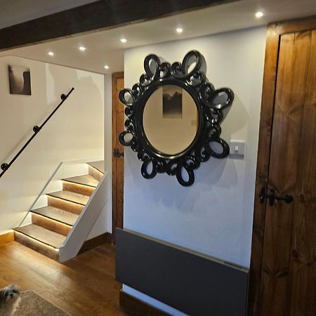 Вилла Cosy Coach House Беллингхем Экстерьер фото